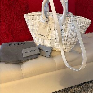 Balenciaga Elegant White Woven Tote